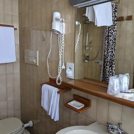 Отель Corallo Линьяно-Саббьядоро